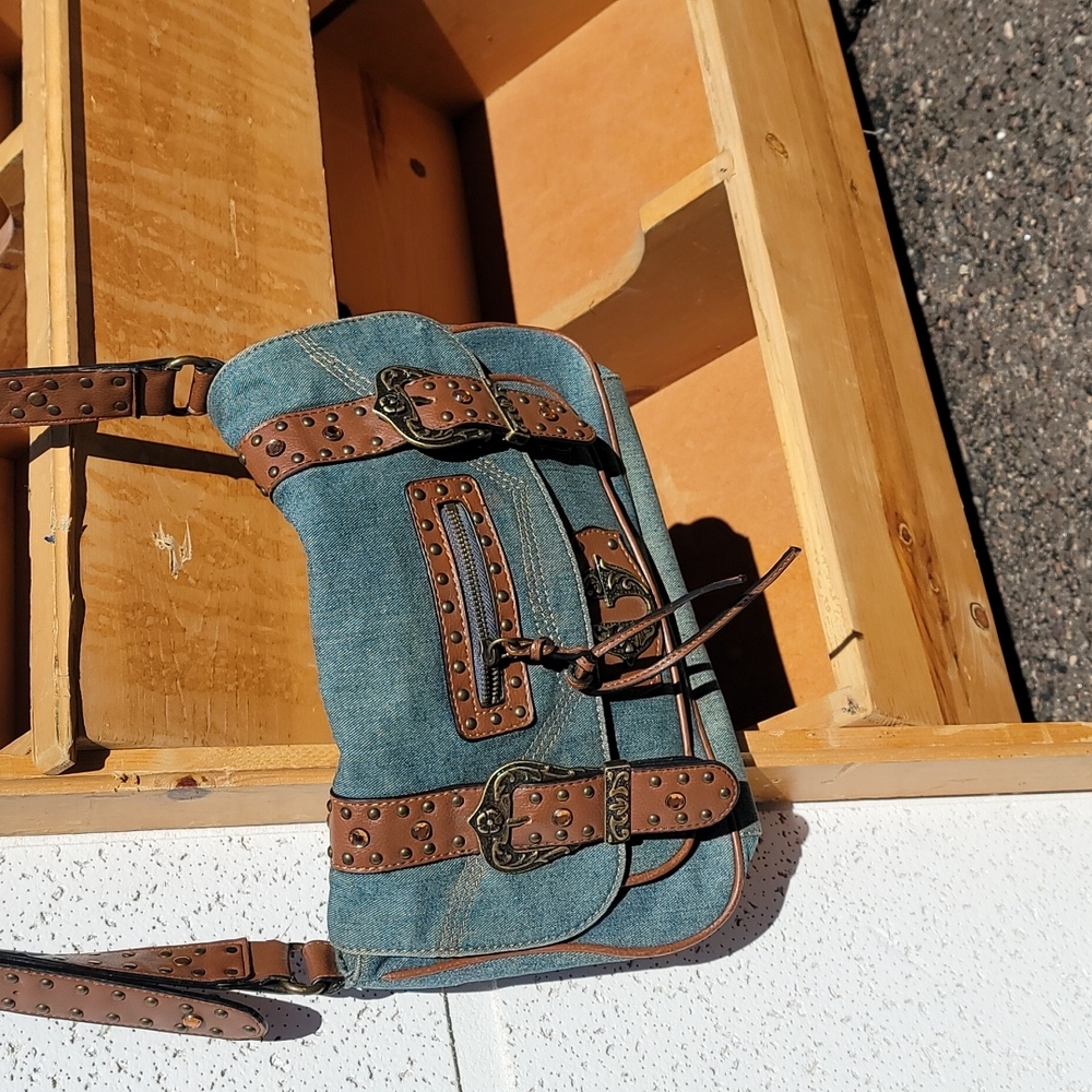 Guess Purse